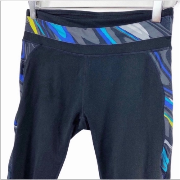 FABLETICS active wear leggings D - Picture 3 of 8